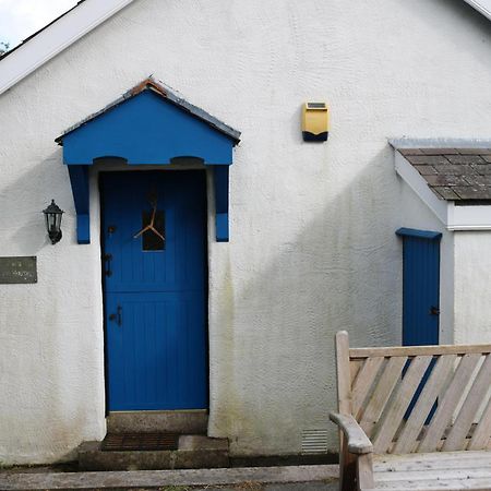 Cottage, Ireland, Includes Continental Breakfast Cushendall Buitenkant foto